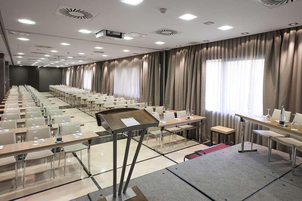 Hotel Nh Ribera Del Manzanares Madrid Servizi foto