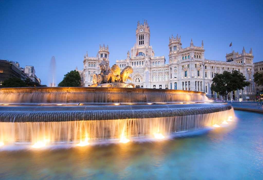 Hotel Nh Ribera Del Manzanares Madrid Esterno foto