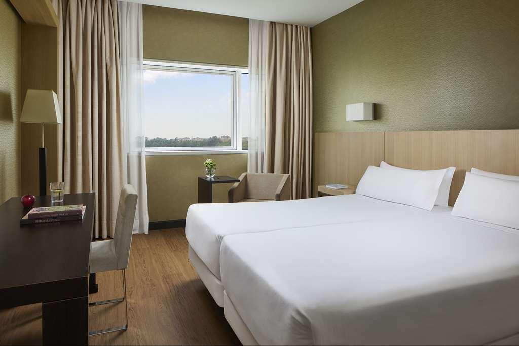 Hotel Nh Ribera Del Manzanares Madrid Camera foto